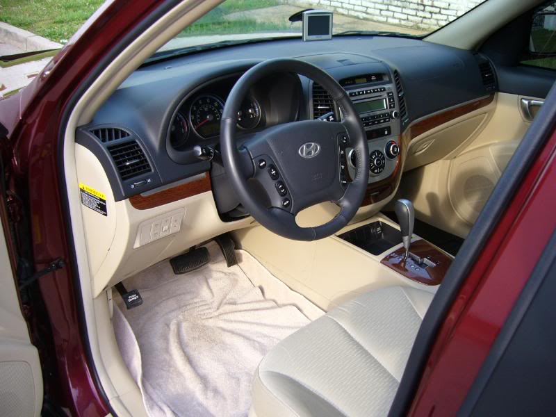 Name: MY07HyundaiSantaFeSE001.jpg
Views: 212
Size: 72.4 KB